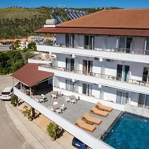 Perla 2*, Ksamil Albánie
