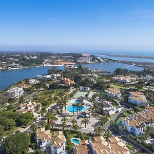 https://encosta-do-lago.hotelaalgarve.com